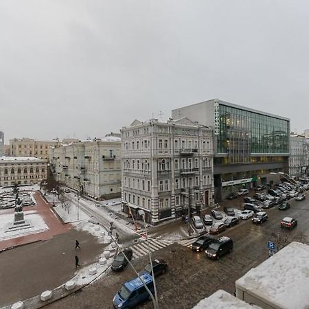 Апартаменти 3-Кімнатні М. Золоті Ворота キエフ エクステリア 写真